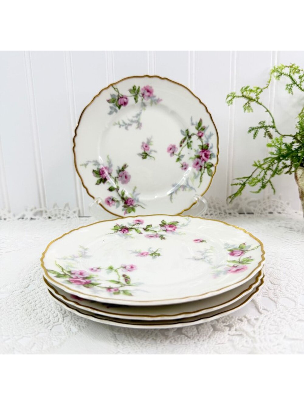 Vintage Haviland France Sylvia 4-Piece Dessert Plates Gold Trim 6.25-Inch